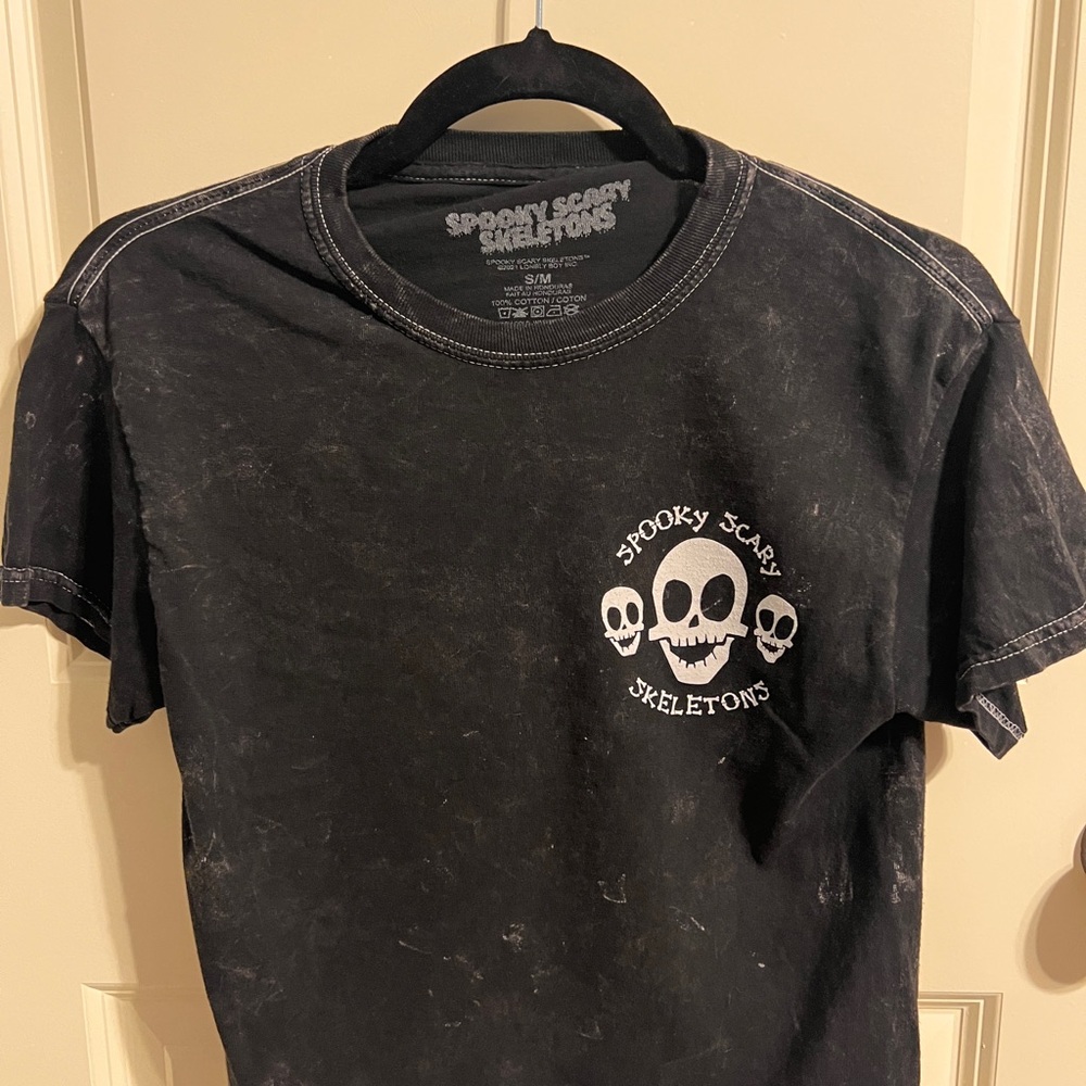 Spooky Scary Skeletons Black T-Shirt